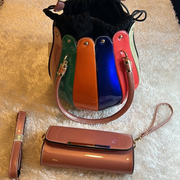 Mezon Handbag - Picture 6 of 10